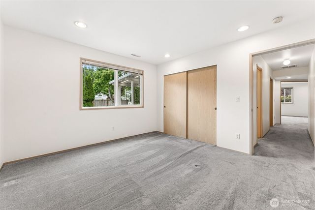 7516 Magnolia Court SE, Lacey, WA 98503
