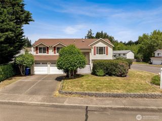 7516 Magnolia Court SE, Lacey, WA 98503