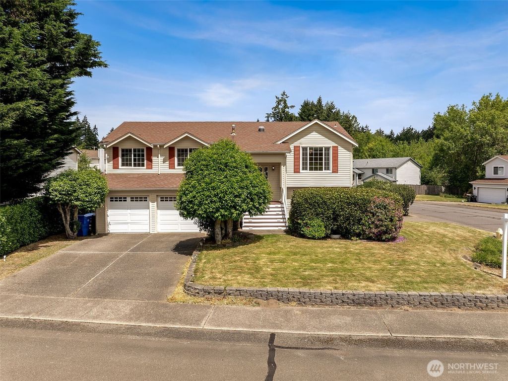 7516 Magnolia Court SE, Lacey, WA 98503