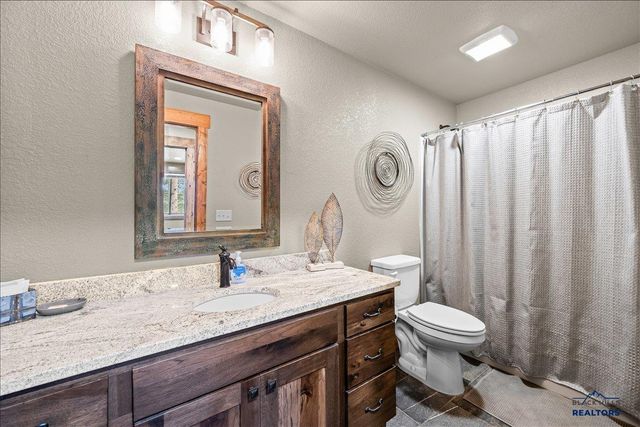 20829 MORNING STAR RD, Lead, SD 57754