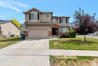 901 S APPLE GROVE LN, Pleasant Grove, UT 84062