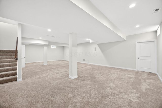 7425 Yarrow Run Road, Plain City, OH 43064