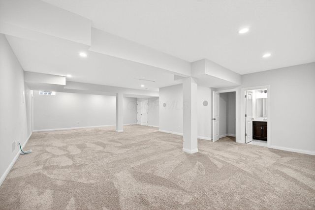 7425 Yarrow Run Road, Plain City, OH 43064