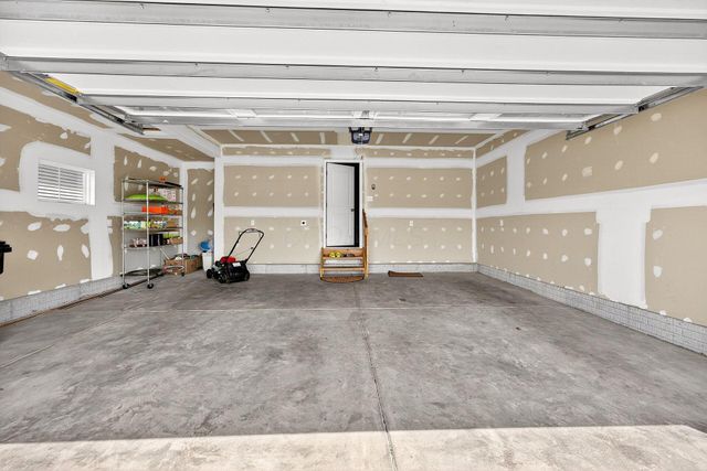 7425 Yarrow Run Road, Plain City, OH 43064