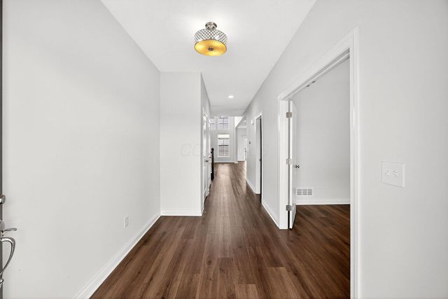 7425 Yarrow Run Road, Plain City, OH 43064