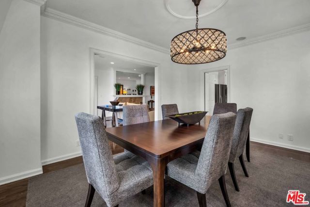 11745 Montana Avenue 301, Los Angeles, CA 90049