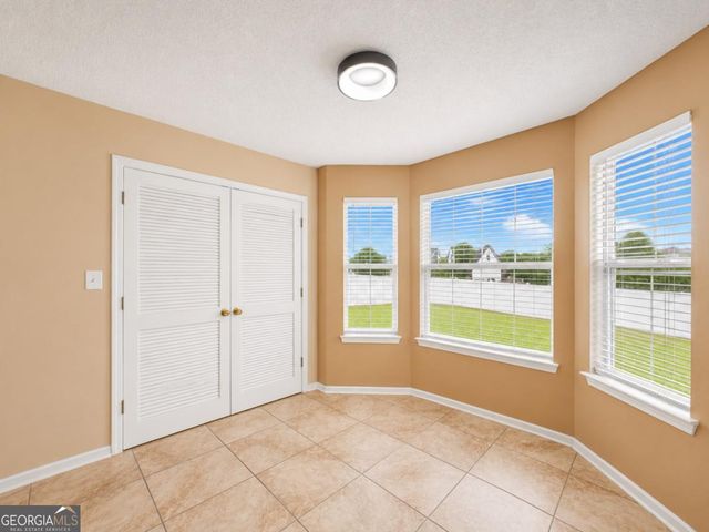 6049 Hitt Lake Trail, Stone Mountain, GA 30087