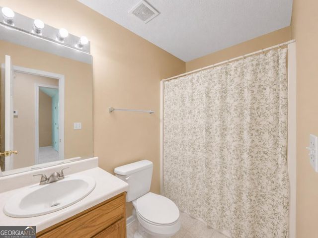 6049 Hitt Lake Trail, Stone Mountain, GA 30087