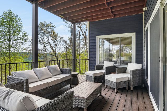 1853 Lafever Ridge Rd, Silver Point, TN 38582