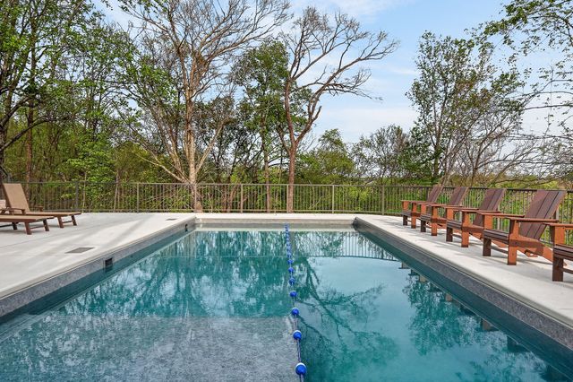 1853 Lafever Ridge Rd, Silver Point, TN 38582