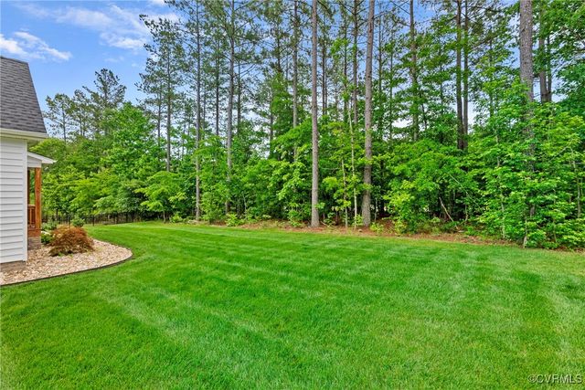 16319 Aklers Pl, Moseley, VA 23832