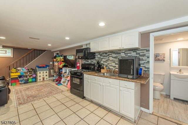 6 Ward Ave, Butler Boro, NJ 07405