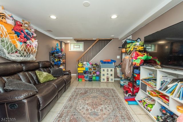 6 Ward Ave, Butler Boro, NJ 07405