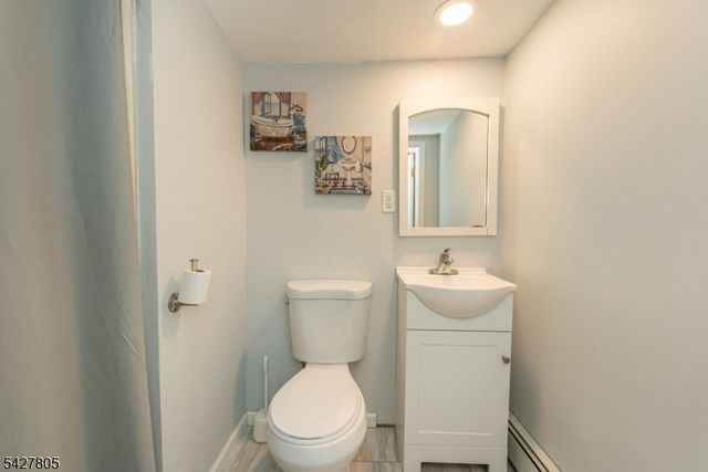 6 Ward Ave, Butler Boro, NJ 07405