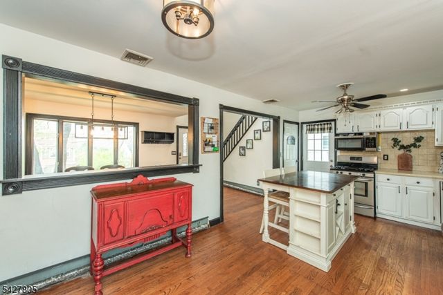 6 Ward Ave, Butler Boro, NJ 07405