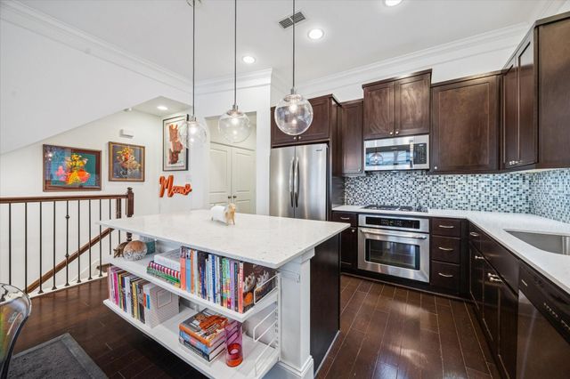 713 Dorothy Street, Houston, TX 77007