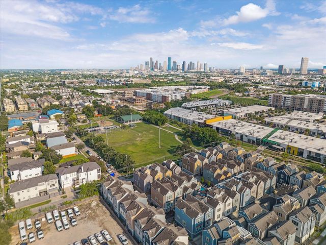 713 Dorothy Street, Houston, TX 77007