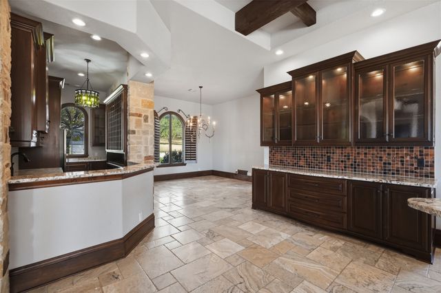 1105 Excalibur Boulevard, Lewisville, TX 75056
