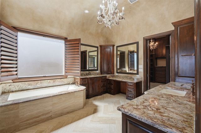 1105 Excalibur Boulevard, Lewisville, TX 75056