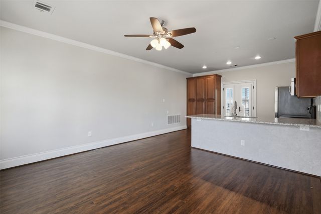 1105 Excalibur Boulevard, Lewisville, TX 75056