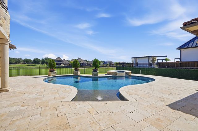 1105 Excalibur Boulevard, Lewisville, TX 75056