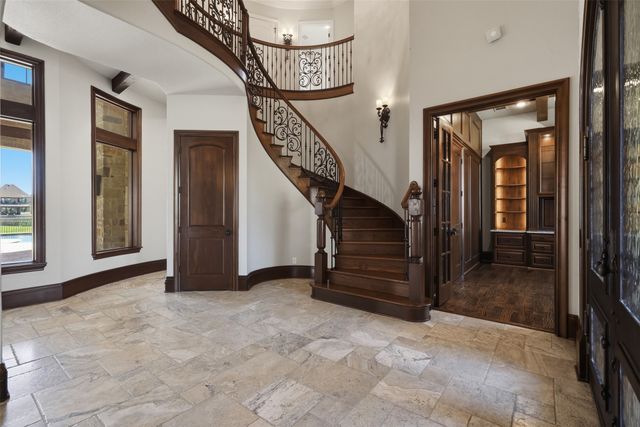 1105 Excalibur Boulevard, Lewisville, TX 75056