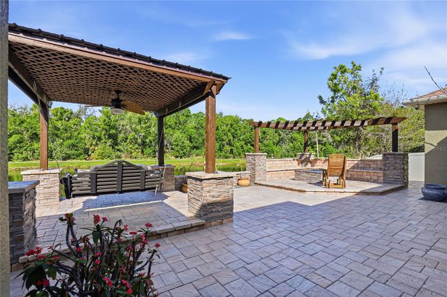 1737 VIRGINIA WILLOW DRIVE, Wesley Chapel, FL 33544