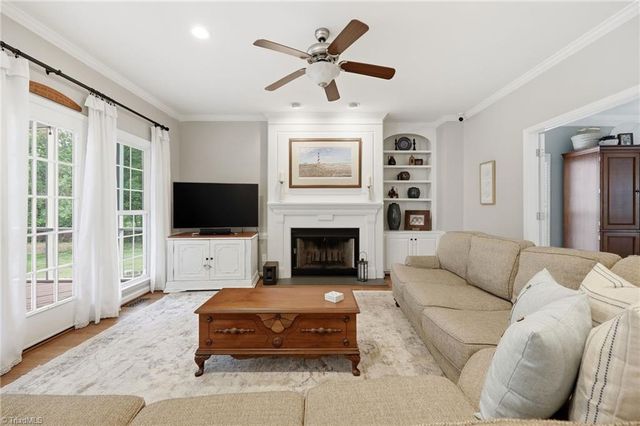 307 Overman Street, Greensboro, NC 27410