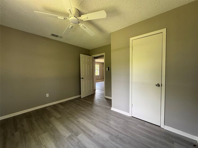 1310 E 12th Avenue, Corsicana, TX 75110