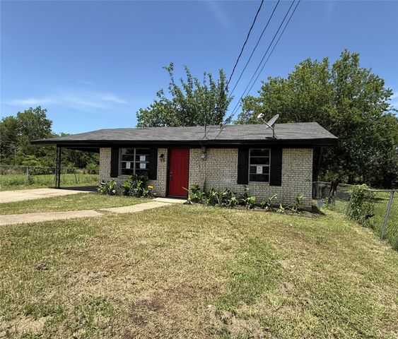 1310 E 12th Avenue, Corsicana, TX 75110