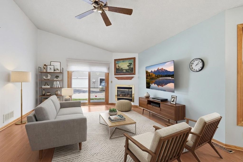 1903 Granite Avenue N, Oakdale, MN 55128 — photo 3