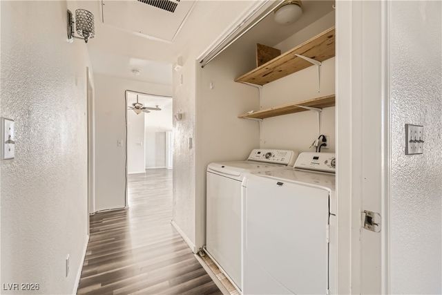 520 Arrowhead Trail 1424, Henderson, NV 89015