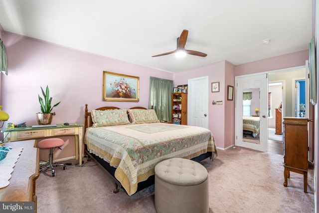 45 DEERFIELD CIR, Sewell, NJ 08080