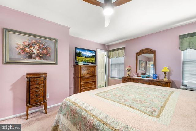 45 DEERFIELD CIR, Sewell, NJ 08080