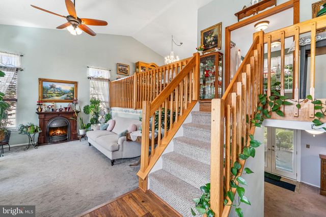45 DEERFIELD CIR, Sewell, NJ 08080