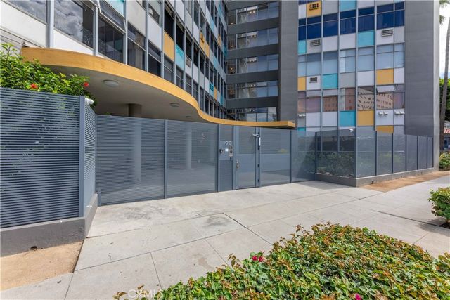 100 Atlantic 902, Long Beach, CA 90802