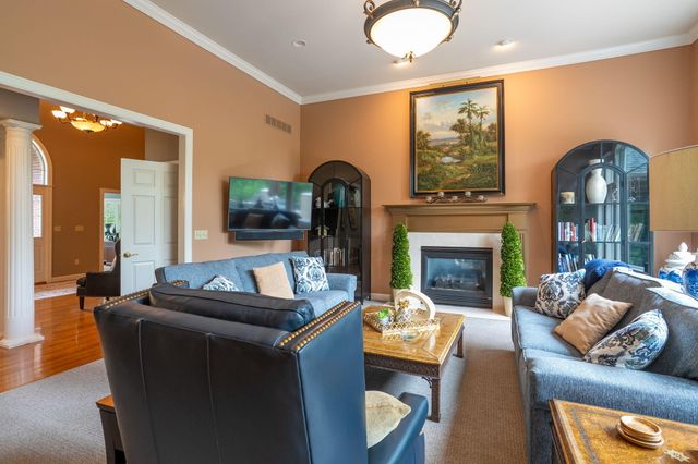 4410 GLEN EAGLE DR, Columbia, MO 65203