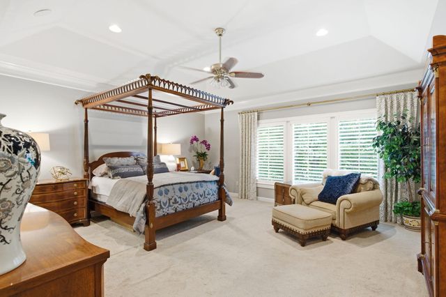 4410 GLEN EAGLE DR, Columbia, MO 65203