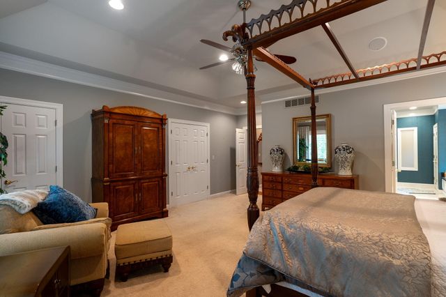 4410 GLEN EAGLE DR, Columbia, MO 65203
