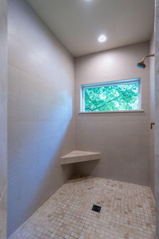4410 GLEN EAGLE DR, Columbia, MO 65203