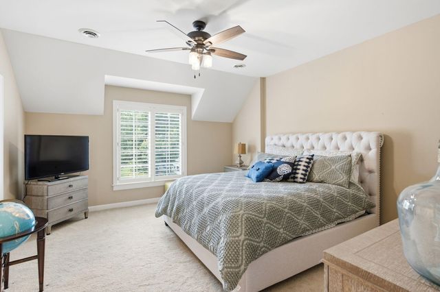 4410 GLEN EAGLE DR, Columbia, MO 65203