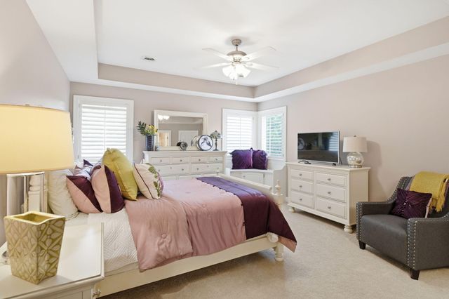 4410 GLEN EAGLE DR, Columbia, MO 65203