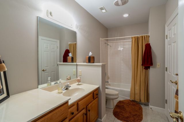 4410 GLEN EAGLE DR, Columbia, MO 65203