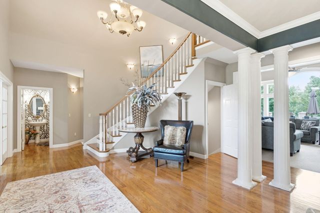 4410 GLEN EAGLE DR, Columbia, MO 65203