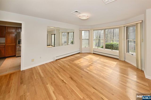 47 Bentley Drive, Franklin Lakes, NJ 07417