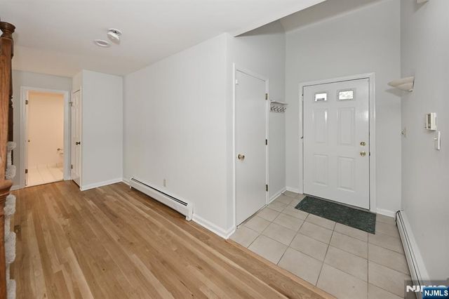 47 Bentley Drive, Franklin Lakes, NJ 07417