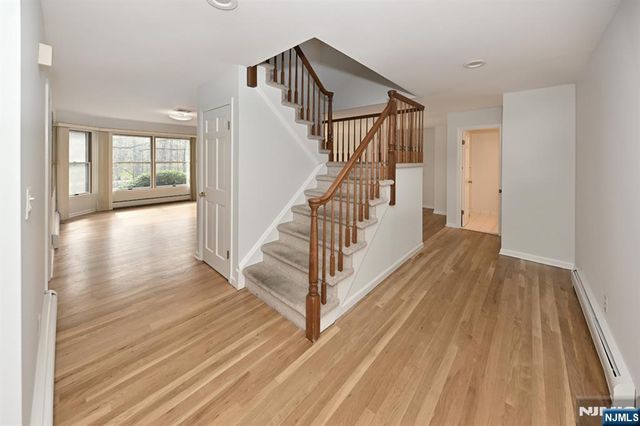 47 Bentley Drive, Franklin Lakes, NJ 07417