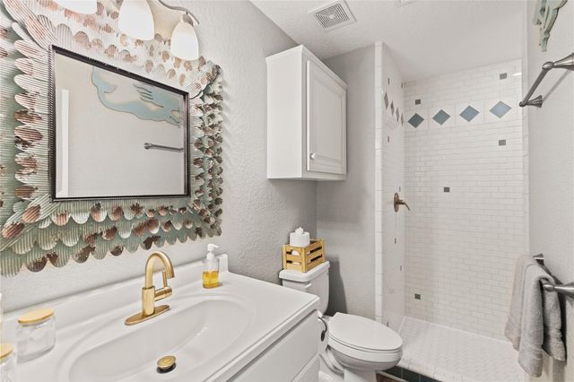 114 Coral Court, Surfside Beach, TX 77541