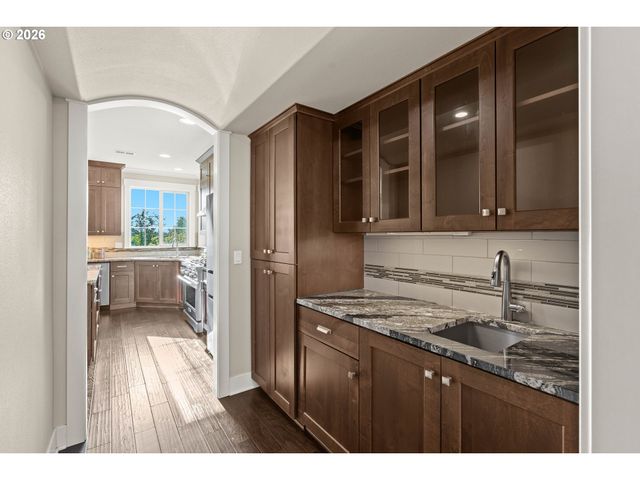 4611 Nw 130TH Ave, Portland, OR 97229