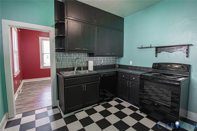 702 N 7th Ave, Hopewell, VA 23860